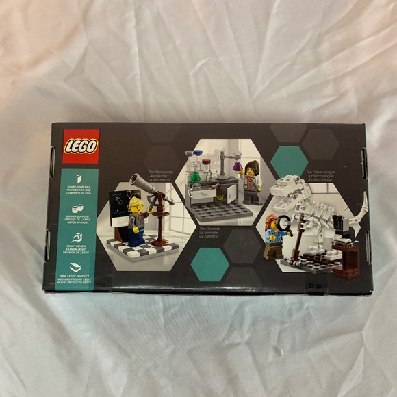 NWT‎ Lego 21110 Research Institute - Picture 3 of 5